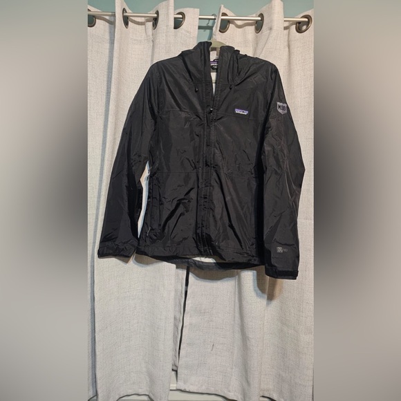 Patagonia Jackets & Blazers - Patagonia Black Windbreaker Jacket Lightweight Weather-Resistant